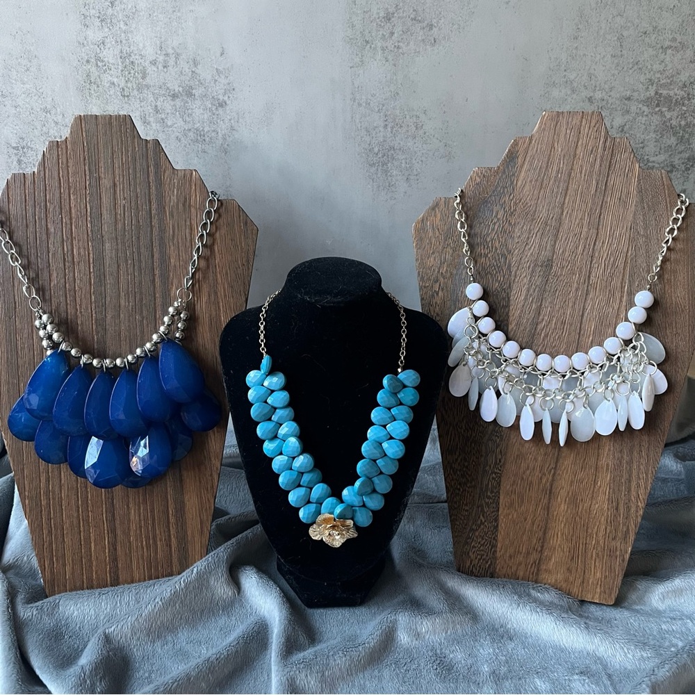 3 Necklace Lot – Bold Blue & White Faceted Statement Jewelry